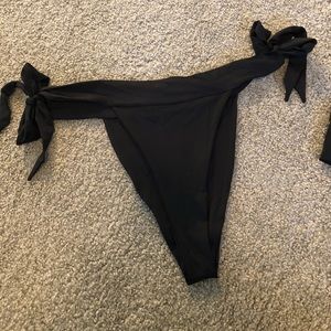 New 437 Robyn bottoms